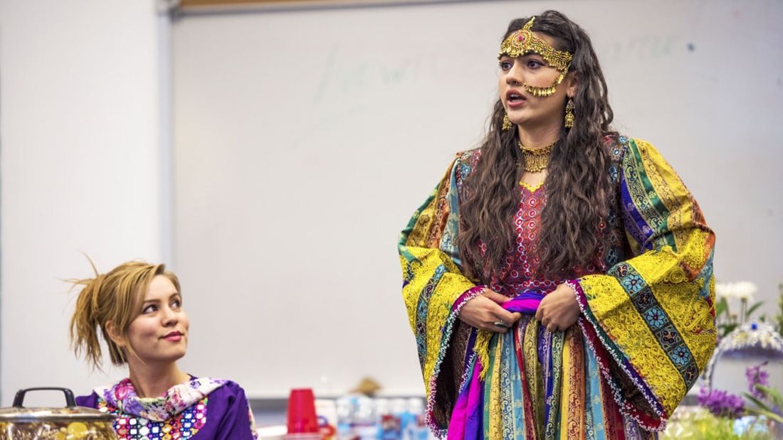 Students Help Refugee Families Settle into Life in America [article image]